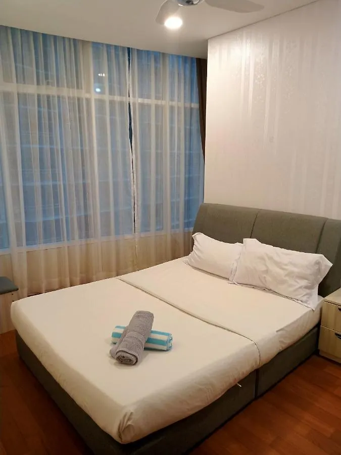 Sky Suites Klcc Kuala Lumpur City By Staycation Luxury 0*,